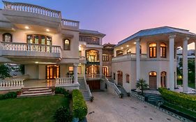 Krishnalaya Mansion By Veo - Part Of Stayvista